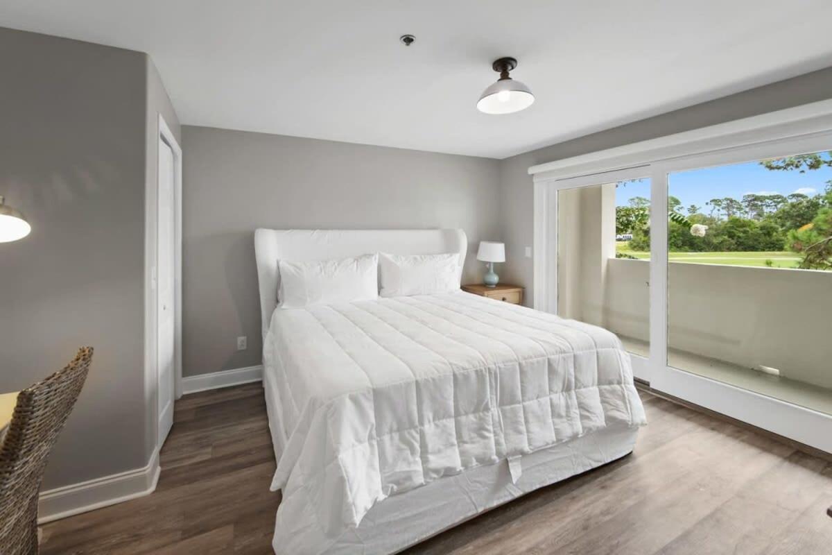 Newly Renovated Condo With Private Balcony! Panama City Beach Exterior photo