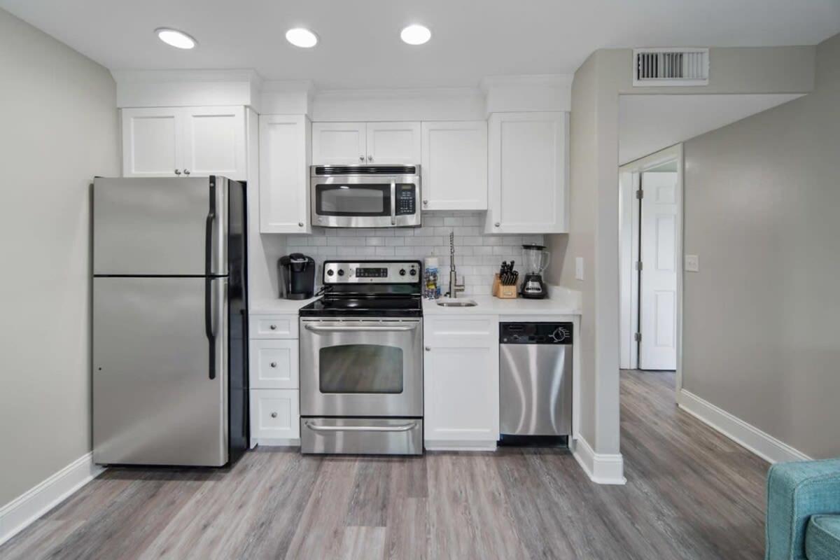 Newly Renovated Condo With Private Balcony! Panama City Beach Exterior photo