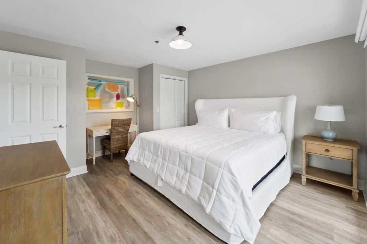 Newly Renovated Condo With Private Balcony! Panama City Beach Exterior photo