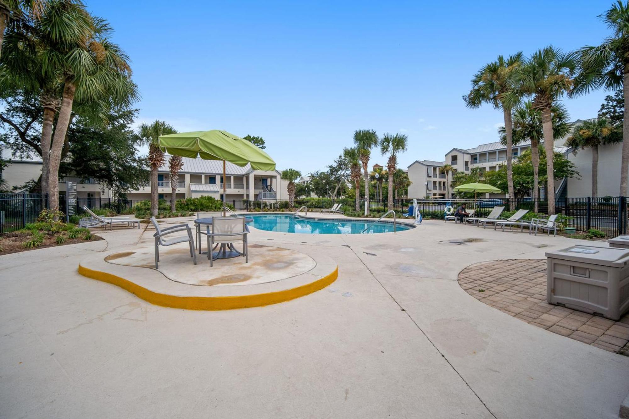 Newly Renovated Condo With Private Balcony! Panama City Beach Exterior photo